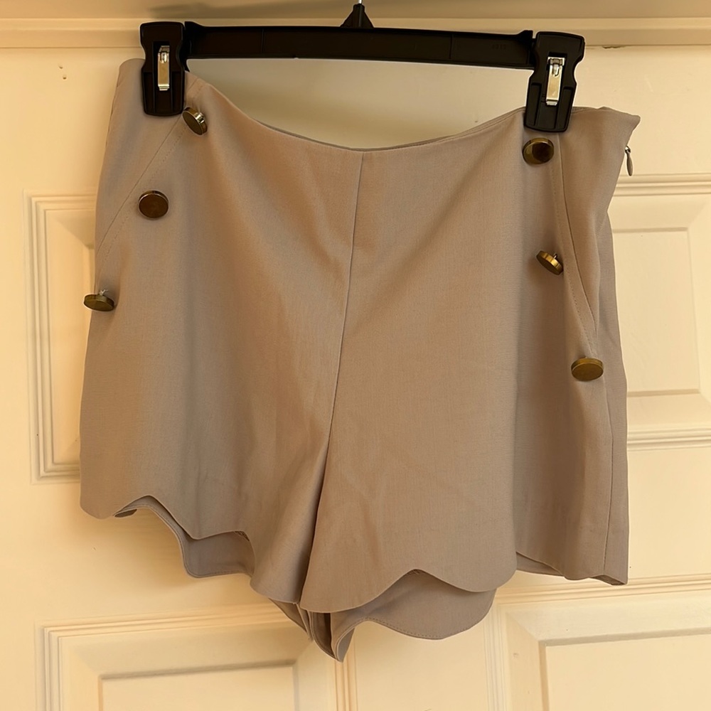 Brand new Nishe scalloped hem gray shorts UK10 (US 6)
